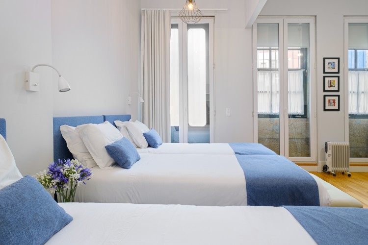 108324